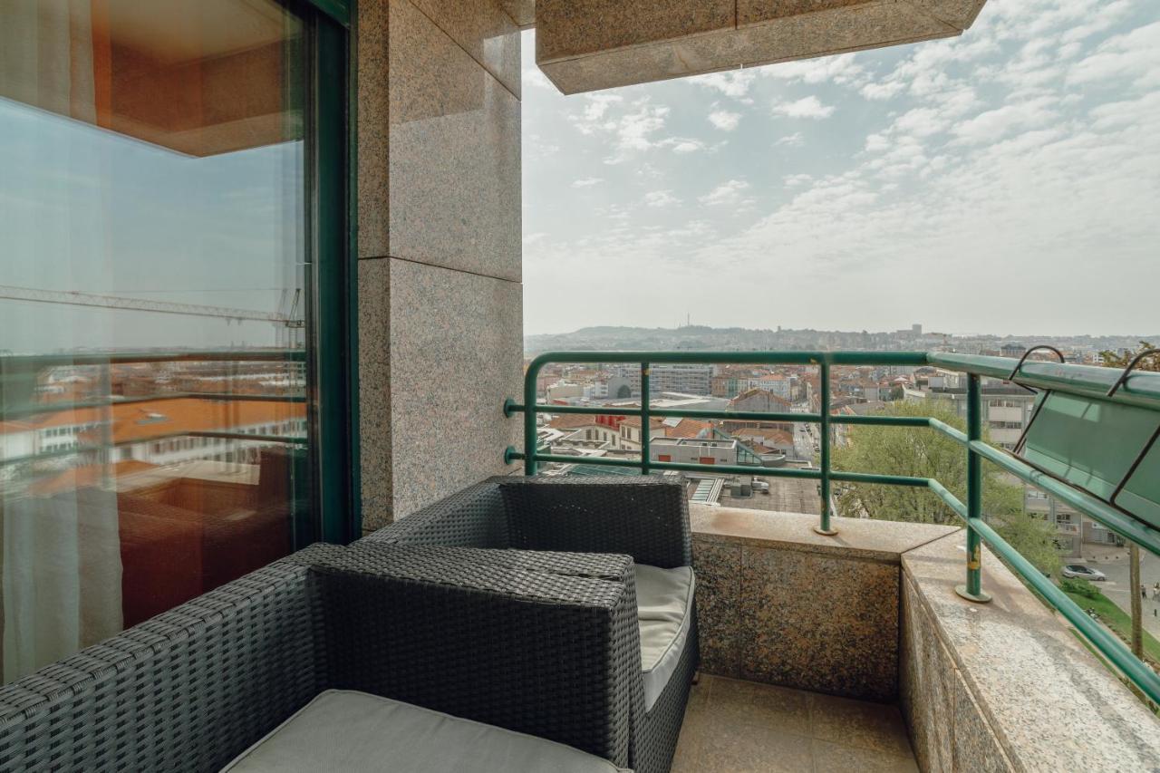 Downtown Grand Tower View By Vacationy Leilighet Porto Eksteriør bilde